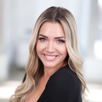 Image of Gillian Russell